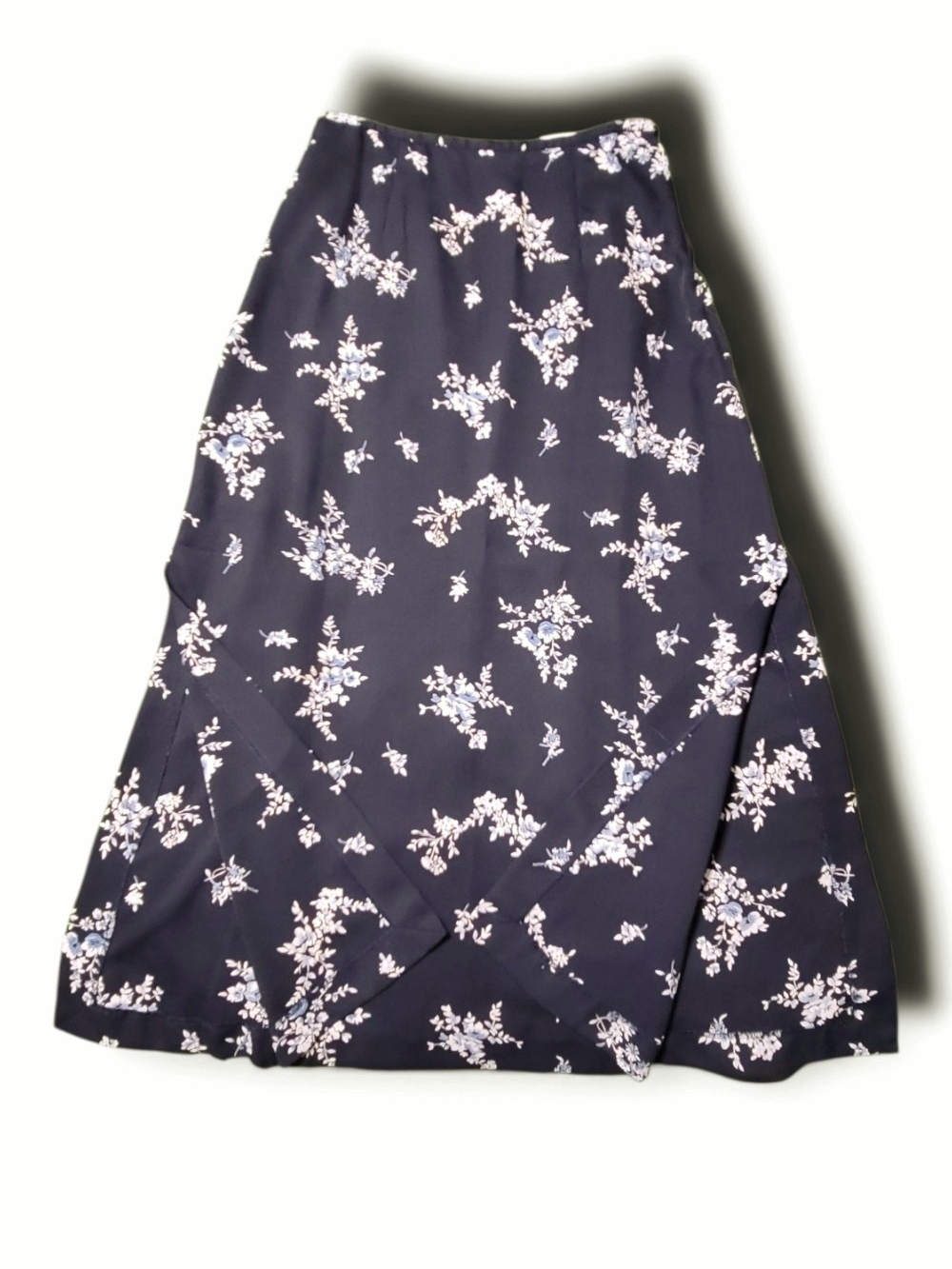 LOFT - Size 6 Women's Navy Floral A-Line Skirt